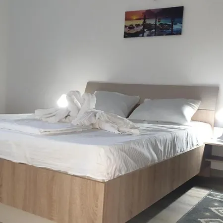 Ingrid Bed & Breakfast